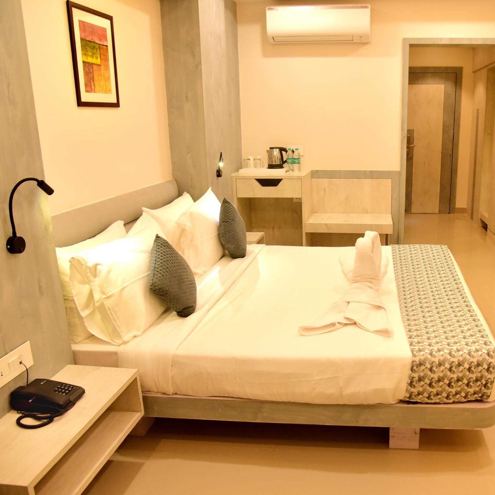 Hotel Rishiraj, Nagaon Nagaon  Exterior foto