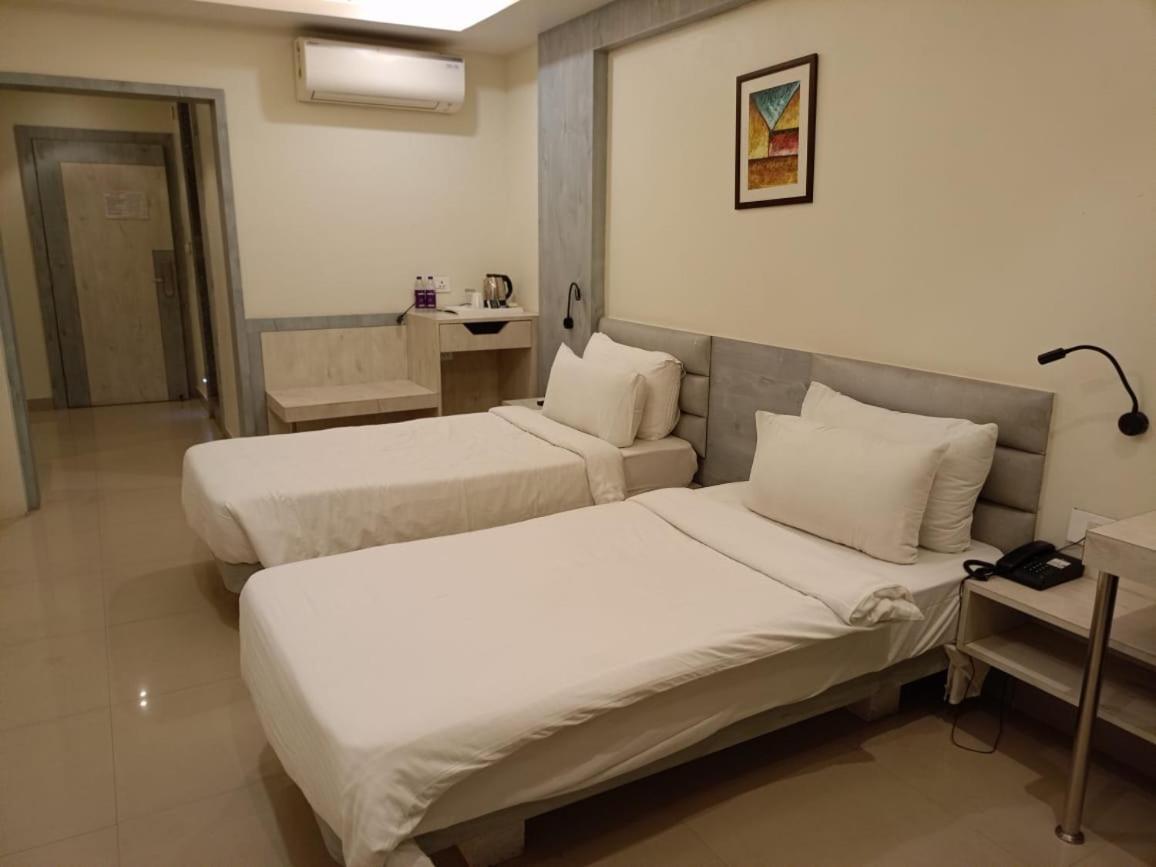 Hotel Rishiraj, Nagaon Nagaon  Exterior foto